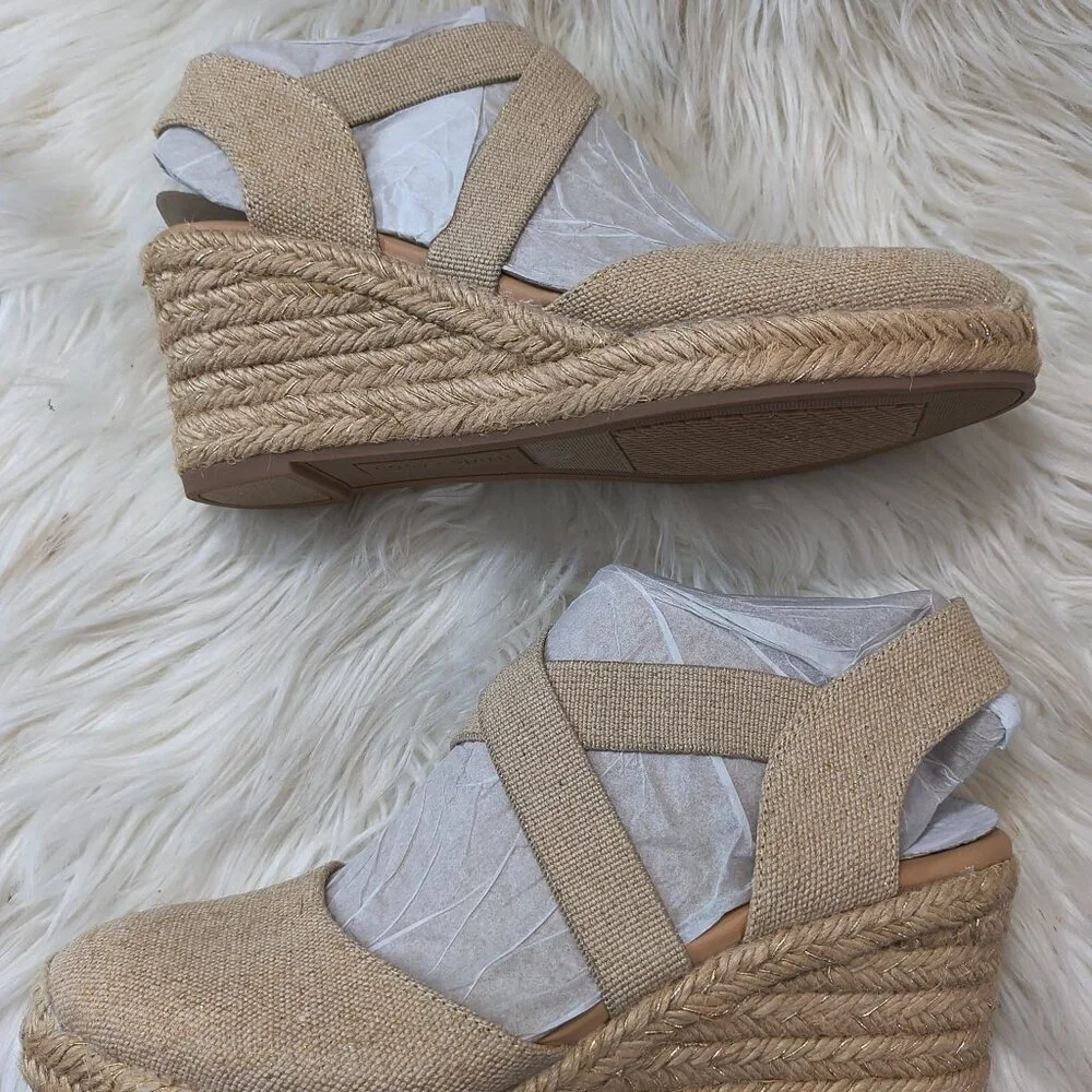 NIB Easy Spirit Mesa Espadrille Wedge - Size 7 Tan / Gold